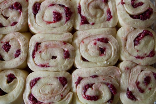 Unbaked_rolls
